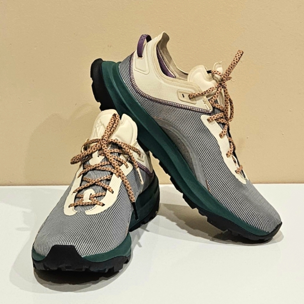 Vasque Reconnect Here Hiking Shoes Gray Teal 2023 Style 7288 Mens Size 11